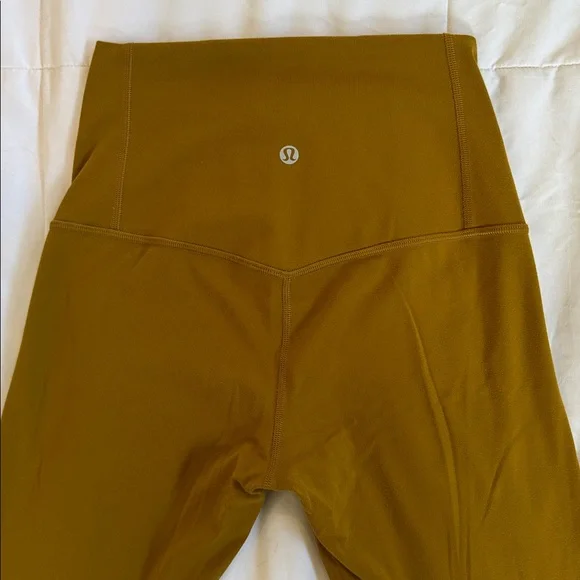 Lululemon InStill High Rise 25” Tight Legging - 4 - Picture 4 of 10